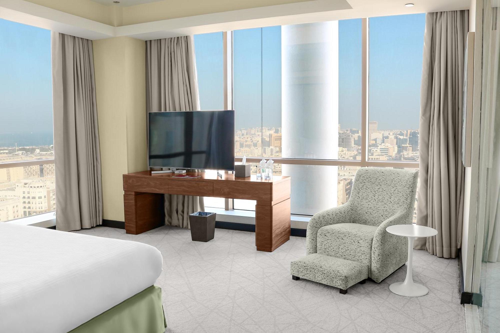 Отель Millennium Plaza Доха Экстерьер фото